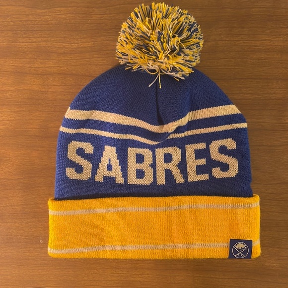 Buffalo Sabers Beanie With Pom-Pom. One Size. - Picture 1 of 4